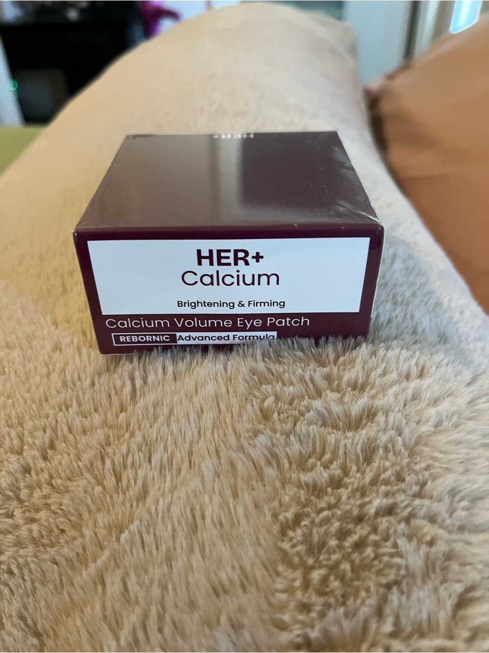 Calcium Brightening & Firming Eye Patch - Burgundy